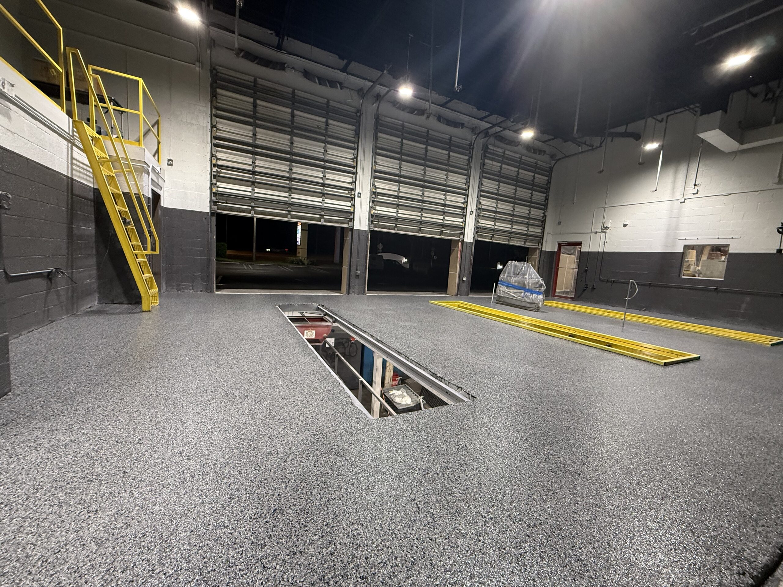 Auto shop flooring in South Florida for automotive service areas